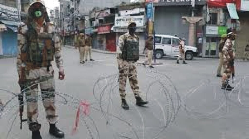 Restrictions Intensified in IIOJK Ahead of Pahalgam Anniversary Amid Heavy Security Measures